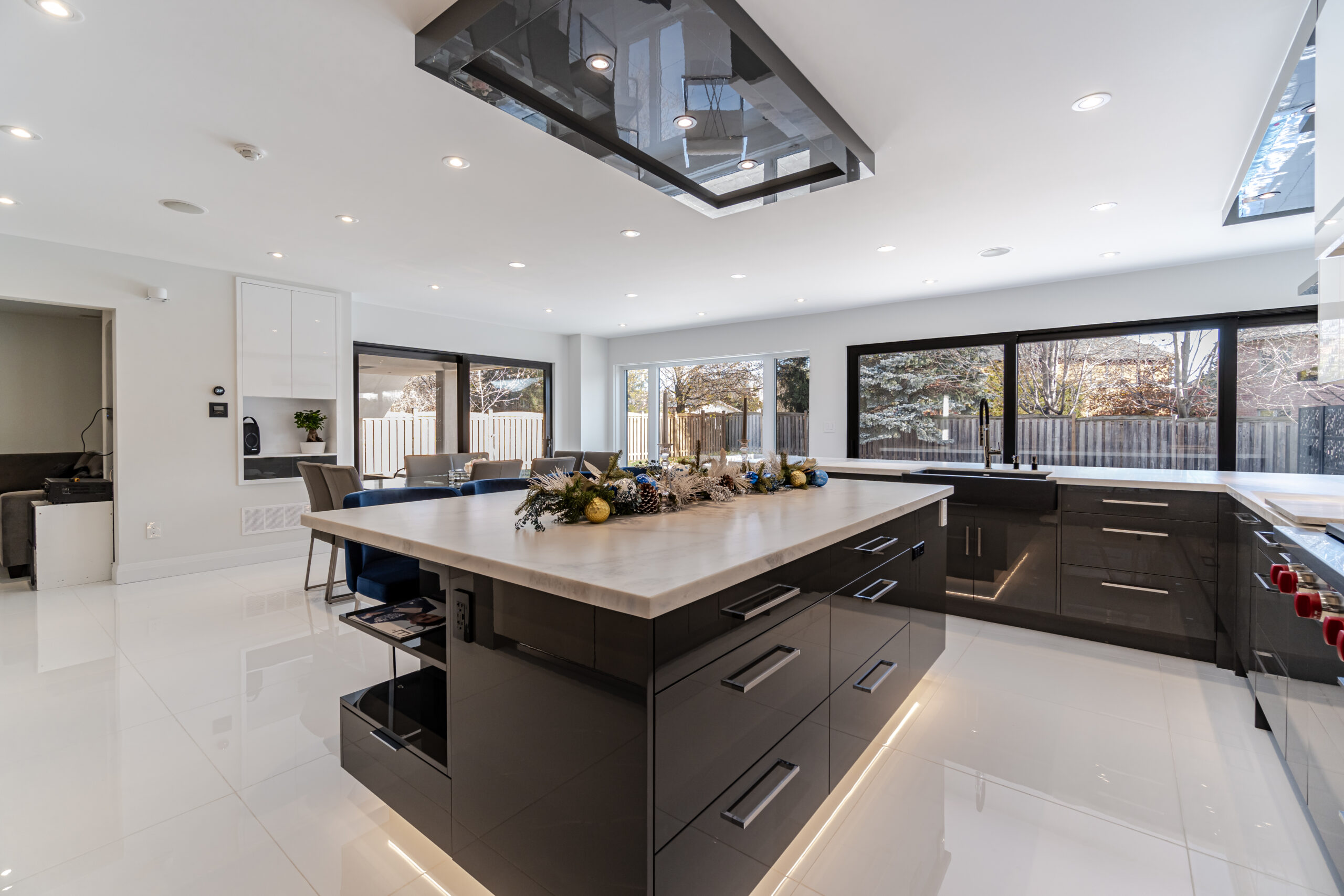 award-winning-kitchen-indoor-outdoor-living-ridgestone-homes